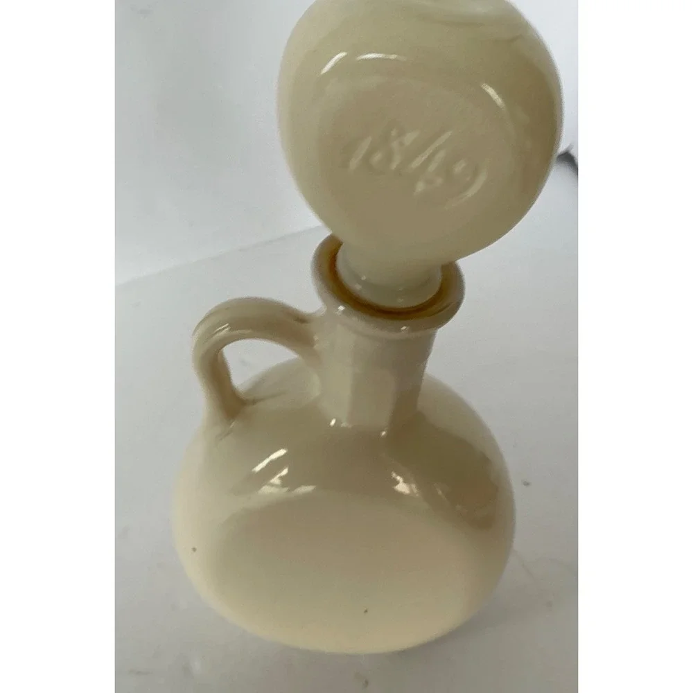 Vintage Monticello‎ Ceramic Decanter 1849 Stopper Cream Brown Small